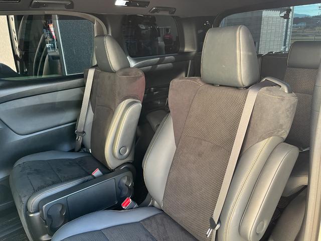アルファード ２．５Ｓ　タイプゴールド　寒冷地仕様　車高調　ＲＡＹＳ２０インチＡＷ　後席フリップダウンモニター　エントリーナビキット　ＣＤ／ＤＶＤデッキ　フルセグＴＶ　トヨタセーフティセンス　ビルトインＥＴＣ　３眼ＬＥＤヘッドライト（41枚目）