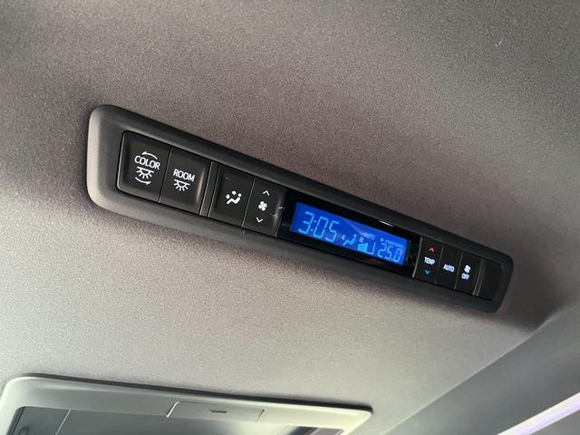 アルファード ２．５Ｓ　タイプゴールド　寒冷地仕様　車高調　ＲＡＹＳ２０インチＡＷ　後席フリップダウンモニター　エントリーナビキット　ＣＤ／ＤＶＤデッキ　フルセグＴＶ　トヨタセーフティセンス　ビルトインＥＴＣ　３眼ＬＥＤヘッドライト（43枚目）