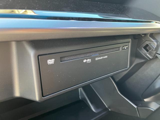 アルファード ２．５Ｓ　タイプゴールド　寒冷地仕様　車高調　ＲＡＹＳ２０インチＡＷ　後席フリップダウンモニター　エントリーナビキット　ＣＤ／ＤＶＤデッキ　フルセグＴＶ　トヨタセーフティセンス　ビルトインＥＴＣ　３眼ＬＥＤヘッドライト（49枚目）