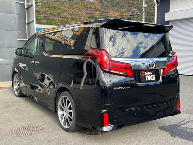 アルファード 2.5S Cパッケージ ALPINE11型ナビ ALPINE後席モニター 3眼LEDヘッドライト トヨタセーフティセンス ヴィエナツウェール20インチAW 両側電動スライドドア PWバックドア 電動オットマン シートヒーター(15枚目)