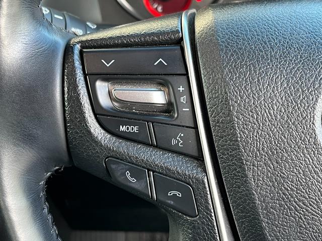 アルファード 2.5S Cパッケージ ALPINE11型ナビ ALPINE後席モニター 3眼LEDヘッドライト トヨタセーフティセンス ヴィエナツウェール20インチAW 両側電動スライドドア PWバックドア 電動オットマン シートヒーター(27枚目)
