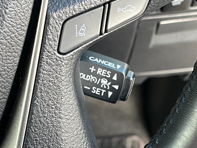 アルファード 2.5S Cパッケージ ALPINE11型ナビ ALPINE後席モニター 3眼LEDヘッドライト トヨタセーフティセンス ヴィエナツウェール20インチAW 両側電動スライドドア PWバックドア 電動オットマン シートヒーター(29枚目)