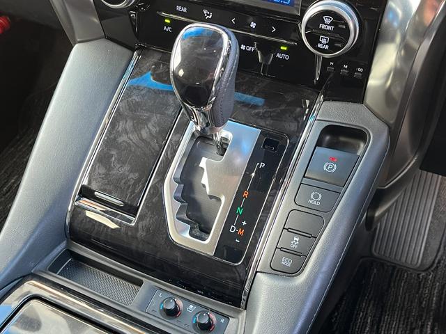 アルファード 2.5S Cパッケージ ALPINE11型ナビ ALPINE後席モニター 3眼LEDヘッドライト トヨタセーフティセンス ヴィエナツウェール20インチAW 両側電動スライドドア PWバックドア 電動オットマン シートヒーター(34枚目)