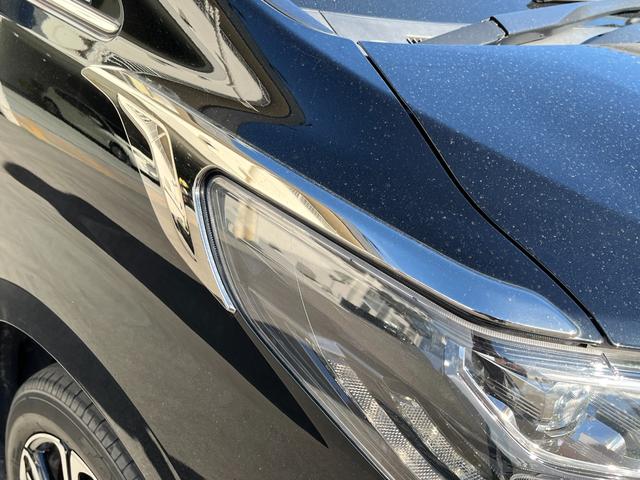 アルファード 2.5S タイプゴールドIII サンルーフ トヨタセーフティセンス シグネチャーイルミブレード モデリスタリアスカート 社外18インチAW 3眼LEDヘッドライト ハーフレザーシート 両側電動スライドドア PWバックドア(10枚目)