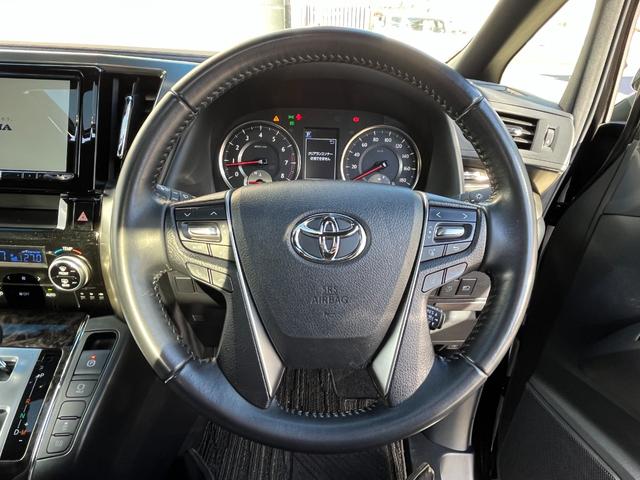 アルファード 2.5S タイプゴールドIII サンルーフ トヨタセーフティセンス シグネチャーイルミブレード モデリスタリアスカート 社外18インチAW 3眼LEDヘッドライト ハーフレザーシート 両側電動スライドドア PWバックドア(22枚目)