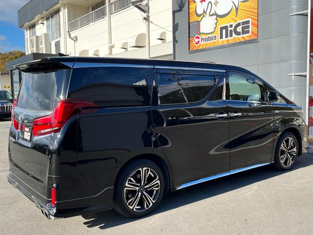 アルファード 2.5S タイプゴールドIII サンルーフ トヨタセーフティセンス シグネチャーイルミブレード モデリスタリアスカート 社外18インチAW 3眼LEDヘッドライト ハーフレザーシート 両側電動スライドドア PWバックドア(65枚目)