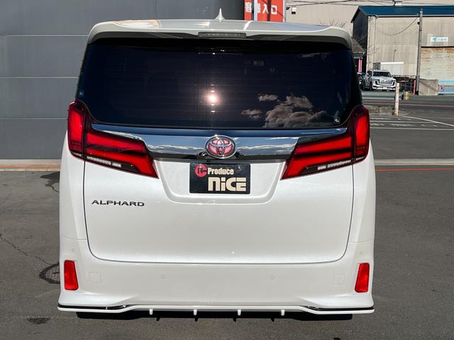 アルファード ２．５Ｓ　タイプゴールド　シルクブレイズエアロＦ／Ｓ／Ｒ　クロノス２０インチアルミホイール　サンルーフ　３眼ＬＥＤヘッドライト　トヨタセーフティセンス　ＰＷバックドア　両側電動スライドドア　ビルトインＥＴＣ　ハーフレザー（20枚目）