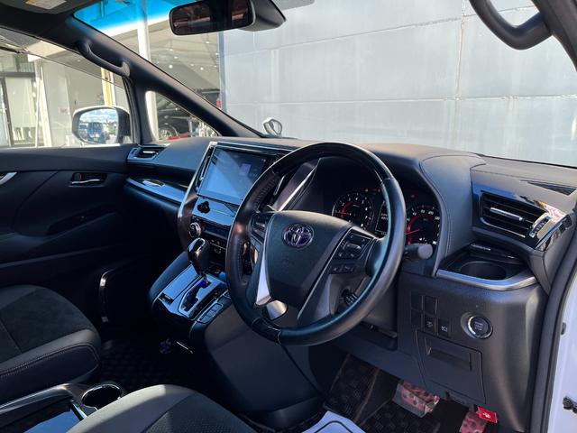 アルファード ２．５Ｓ　タイプゴールド　シルクブレイズエアロＦ／Ｓ／Ｒ　クロノス２０インチアルミホイール　サンルーフ　３眼ＬＥＤヘッドライト　トヨタセーフティセンス　ＰＷバックドア　両側電動スライドドア　ビルトインＥＴＣ　ハーフレザー（38枚目）