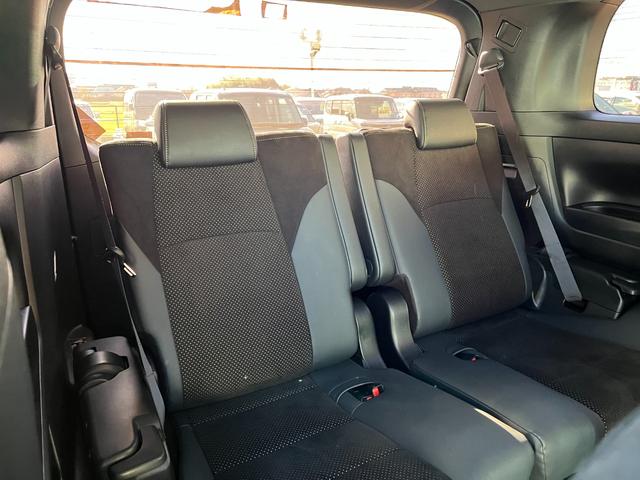 アルファード ２．５Ｓ　タイプゴールド　シルクブレイズエアロＦ／Ｓ／Ｒ　クロノス２０インチアルミホイール　サンルーフ　３眼ＬＥＤヘッドライト　トヨタセーフティセンス　ＰＷバックドア　両側電動スライドドア　ビルトインＥＴＣ　ハーフレザー（43枚目）