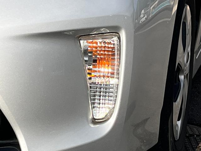 プリウス Ｓ　パナソニック７型ナビ　Ｂｌｕｅｔｏｏｔｈ　バックモニター　ビルトインＥＴＣ　ＨＩＤヘッドライト　フォグランプ　ＣＤ　ＴＶ　ステアリングスイッチ　ＰＵＳＨスタート　純正アルミホイール　ＡＵＴＯライト（62枚目）