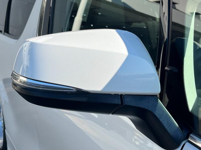 �E�B���J�[�h�A�~���[�I