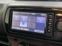 ハイブリッドＦ　トヨタセーフティセンス　純正７型ナビ　ＬＥＤヘッドライト　ＣＤ　Ｂｌｕｅｔｏｏｔｈ　ＴＶ　バックモニター　プッシュスタート　ビルトインＥＴＣ　ＡＵＴＯライト　ステアリングスイッチ　アイドリングストップ（17枚目）