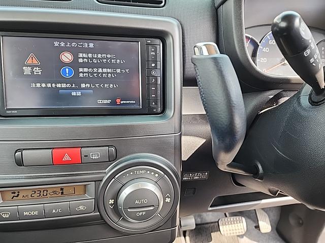ムーヴコンテ Ｘ　リミテッド　ユーザー下取　純正メモリーナビ　バックカメラ　フルセグ　Ｂｌｕｅｔｏｏｔｈ　オートエアコン　ベンチシート　スマートキー（10枚目）