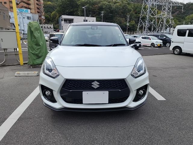 スイフトスポーツ ZC33S ファイナルエディション 6MT 登録済未使用車 8500台限定生産車 オーディオレス アダプティブクルーズコントロール デュアルセンサーブレーキサポート LEDヘッドランプ シートヒーター 専用エクステリア&インテリア(2枚目)