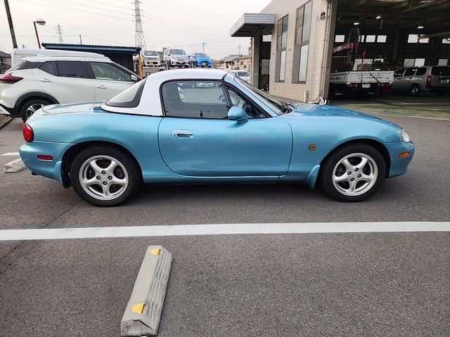 ロードスター ＳＰ　ハードトップ　２０２４年製カーナビ　フルセグ　Ｂｌｕｅｔｏｏｔｈ　バックカメラ　ＥＴＣ　キーレスエントリー　１５インチアルミホイール（4枚目）