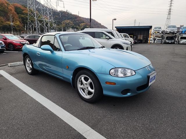 ロードスター ＳＰ　ハードトップ　２０２４年製カーナビ　フルセグ　Ｂｌｕｅｔｏｏｔｈ　バックカメラ　ＥＴＣ　キーレスエントリー　１５インチアルミホイール（6枚目）