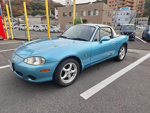 ロードスター ＳＰ　ハードトップ　２０２４年製カーナビ　フルセグ　Ｂｌｕｅｔｏｏｔｈ　バックカメラ　ＥＴＣ　キーレスエントリー　１５インチアルミホイール（7枚目）