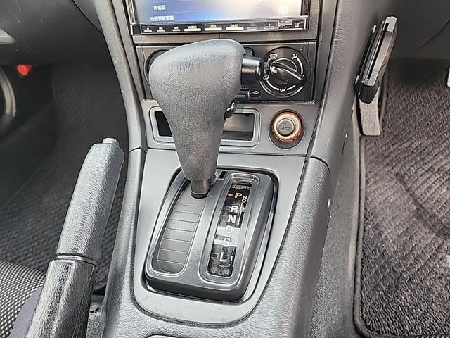 ロードスター ＳＰ　ハードトップ　２０２４年製カーナビ　フルセグ　Ｂｌｕｅｔｏｏｔｈ　バックカメラ　ＥＴＣ　キーレスエントリー　１５インチアルミホイール（11枚目）