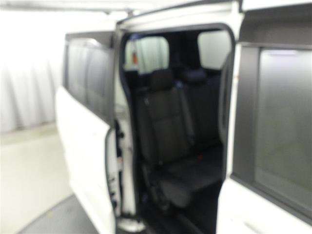 ノア Si フルセグ メモリーナビ DVD再生 後席モニター バックカメラ 衝突被害軽減システム ETC ドラレコ 両側電動スライド LEDヘッドランプ ウオークスルー 乗車定員8人 3列シート ワンオーナー(21枚目)