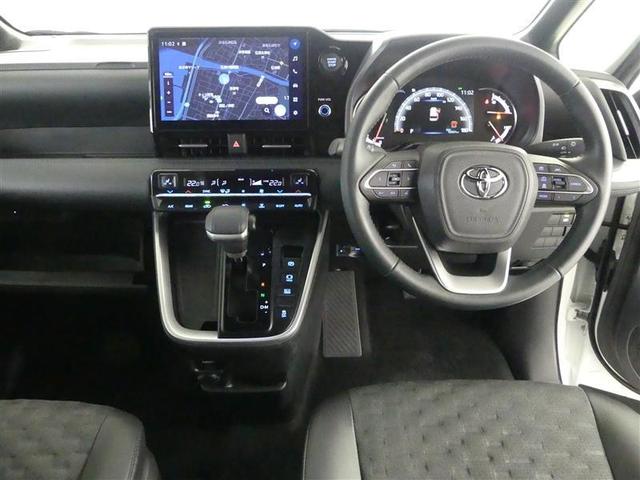 ヴォクシー Ｓ－Ｚ　フルセグ　メモリーナビ　ＤＶＤ再生　バックカメラ　衝突被害軽減システム　ＥＴＣ　両側電動スライド　ＬＥＤヘッドランプ　乗車定員７人　３列シート　ワンオーナー（4枚目）