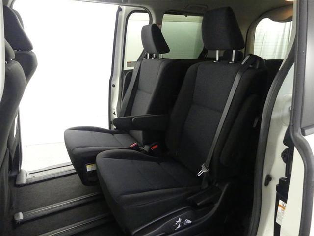 ノア Ｘ　フルセグ　メモリーナビ　ＤＶＤ再生　バックカメラ　両側電動スライド　ＬＥＤヘッドランプ　ウオークスルー　乗車定員７人　３列シート（12枚目）