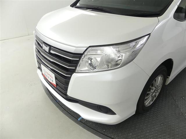 ノア Ｘ　フルセグ　メモリーナビ　ＤＶＤ再生　バックカメラ　両側電動スライド　ＬＥＤヘッドランプ　ウオークスルー　乗車定員７人　３列シート（30枚目）