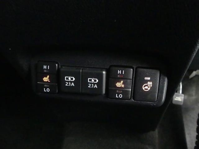 シエンタ Ｇ　セーフティーエディションＩＩ　フルセグ　メモリーナビ　ＤＶＤ再生　バックカメラ　衝突被害軽減システム　ＥＴＣ　ドラレコ　両側電動スライド　ＬＥＤヘッドランプ　乗車定員７人　３列シート　アイドリングストップ（30枚目）