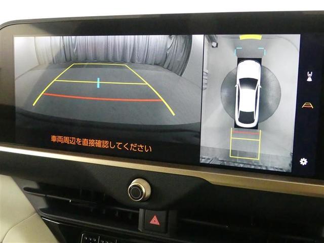 クラウンクロスオーバー Ｇアドバンスド　革シート　４ＷＤ　フルセグ　バックカメラ　衝突被害軽減システム　ＥＴＣ　ドラレコ　ＬＥＤヘッドランプ　ワンオーナー（7枚目）