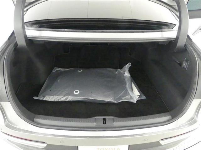 クラウンクロスオーバー Ｇアドバンスド　革シート　４ＷＤ　フルセグ　バックカメラ　衝突被害軽減システム　ＥＴＣ　ドラレコ　ＬＥＤヘッドランプ　ワンオーナー（13枚目）