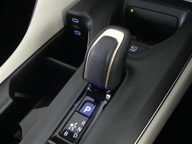 クラウンクロスオーバー Ｇアドバンスド　革シート　４ＷＤ　フルセグ　バックカメラ　衝突被害軽減システム　ＥＴＣ　ドラレコ　ＬＥＤヘッドランプ　ワンオーナー（24枚目）