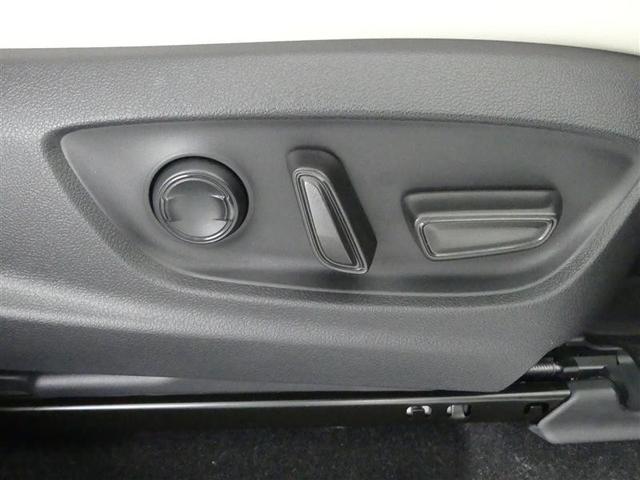 クラウンクロスオーバー Ｇアドバンスド　革シート　４ＷＤ　フルセグ　バックカメラ　衝突被害軽減システム　ＥＴＣ　ドラレコ　ＬＥＤヘッドランプ　ワンオーナー（31枚目）