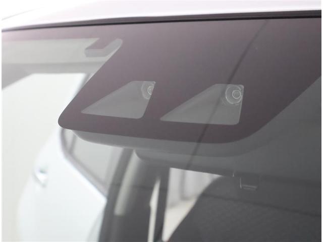 ライズ Ｚ　フルセグ　メモリーナビ　ＤＶＤ再生　バックカメラ　衝突被害軽減システム　ＥＴＣ　ドラレコ　ＬＥＤヘッドランプ　ワンオーナー　アイドリングストップ（9枚目）