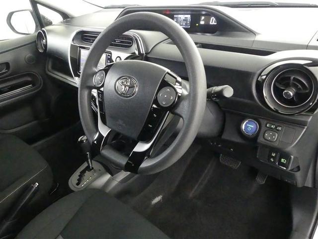 アクア Ｓスタイルブラック　フルセグ　メモリーナビ　ＤＶＤ再生　バックカメラ　衝突被害軽減システム　ＥＴＣ　ＬＥＤヘッドランプ　ワンオーナー（14枚目）