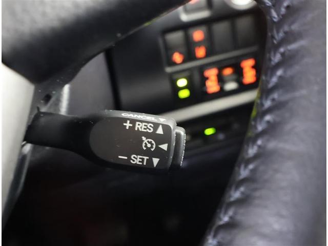 ノア Ｓｉ　ダブルバイビーＩＩ　フルセグ　メモリーナビ　ＤＶＤ再生　後席モニター　バックカメラ　衝突被害軽減システム　ＥＴＣ　ドラレコ　両側電動スライド　ＬＥＤヘッドランプ　ウオークスルー　乗車定員８人　３列シート　ワンオーナー（26枚目）