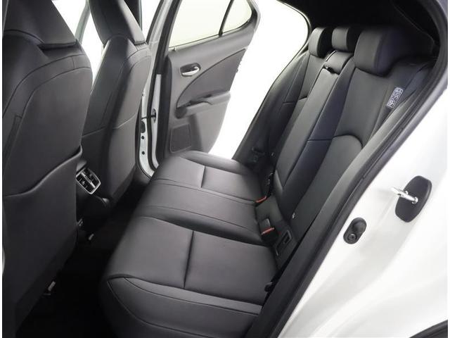 ＵＸ ＵＸ２５０ｈ　バージョンＣ　サンルーフ　フルセグ　メモリーナビ　ＤＶＤ再生　バックカメラ　衝突被害軽減システム　ＥＴＣ　ＬＥＤヘッドランプ　ワンオーナー（12枚目）