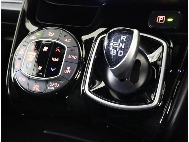 ノア ハイブリッドG フルセグ メモリーナビ DVD再生 バックカメラ 衝突被害軽減システム ETC ドラレコ 両側電動スライド LEDヘッドランプ 乗車定員7人 3列シート ワンオーナー(22枚目)