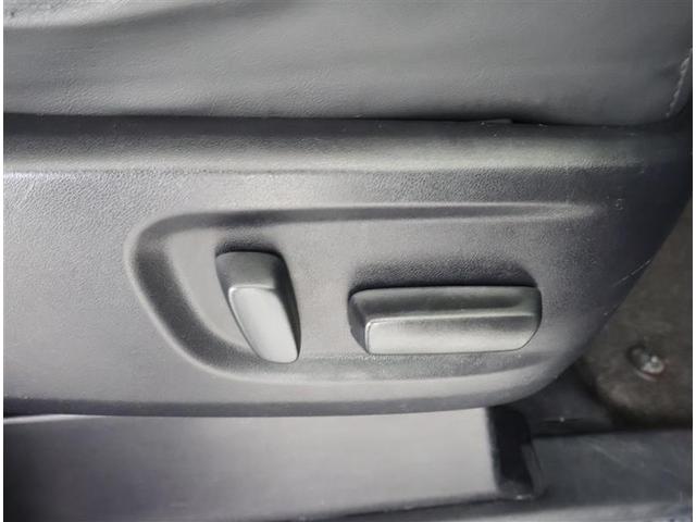 アルファード ２．５Ｓ　Ｃパッケージ　フルセグ　メモリーナビ　ＤＶＤ再生　バックカメラ　ＥＴＣ　両側電動スライド　ＬＥＤヘッドランプ　乗車定員７人　３列シート（30枚目）