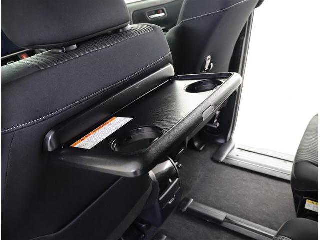 ヴォクシー ＺＳ　煌ＩＩ　フルセグ　メモリーナビ　ＤＶＤ再生　後席モニター　バックカメラ　衝突被害軽減システム　ＥＴＣ　ドラレコ　両側電動スライド　ＬＥＤヘッドランプ　乗車定員７人　３列シート　ワンオーナー　フルエアロ（30枚目）