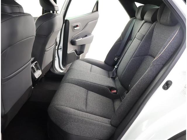 クラウンクロスオーバー Ｇアドバンスド　４ＷＤ　フルセグ　バックカメラ　衝突被害軽減システム　ＥＴＣ　ドラレコ　ＬＥＤヘッドランプ　ワンオーナー（11枚目）