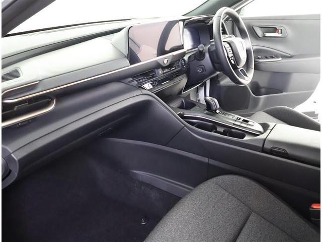 クラウンクロスオーバー Ｇアドバンスド　４ＷＤ　フルセグ　バックカメラ　衝突被害軽減システム　ＥＴＣ　ドラレコ　ＬＥＤヘッドランプ　ワンオーナー（16枚目）