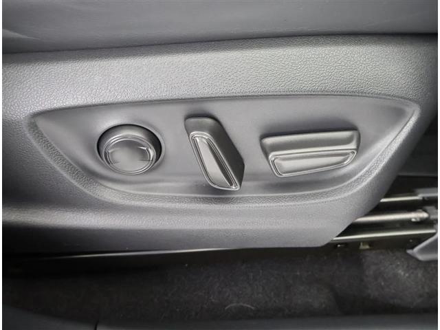 クラウンクロスオーバー Ｇアドバンスド　４ＷＤ　フルセグ　バックカメラ　衝突被害軽減システム　ＥＴＣ　ドラレコ　ＬＥＤヘッドランプ　ワンオーナー（30枚目）