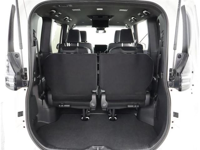 ヴォクシー ハイブリッドＳ－Ｚ　フルセグ　メモリーナビ　ＤＶＤ再生　後席モニター　バックカメラ　衝突被害軽減システム　ＥＴＣ　両側電動スライド　ＬＥＤヘッドランプ　乗車定員７人　３列シート（15枚目）