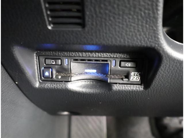 ヴォクシー ハイブリッドＳ－Ｚ　フルセグ　メモリーナビ　ＤＶＤ再生　後席モニター　バックカメラ　衝突被害軽減システム　ＥＴＣ　両側電動スライド　ＬＥＤヘッドランプ　乗車定員７人　３列シート（27枚目）