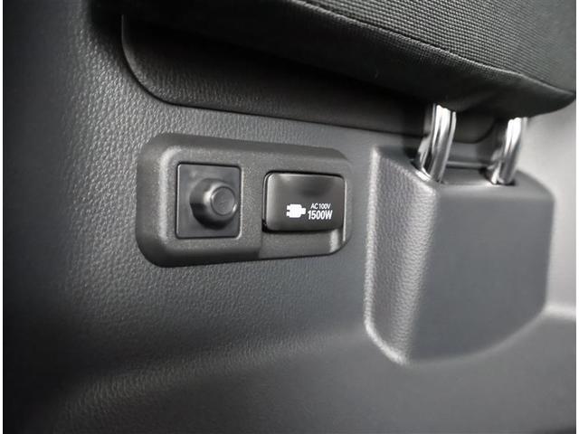 ヴォクシー ハイブリッドＳ－Ｚ　フルセグ　メモリーナビ　ＤＶＤ再生　バックカメラ　衝突被害軽減システム　ＥＴＣ　両側電動スライド　ＬＥＤヘッドランプ　乗車定員７人　３列シート　ワンオーナー（30枚目）