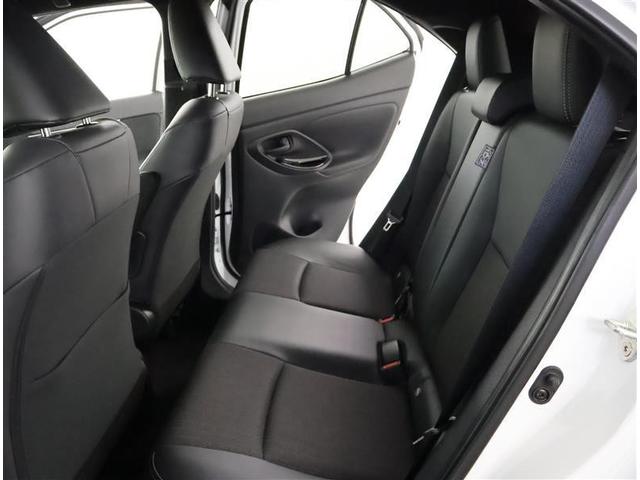 ヤリスクロス ハイブリッドＺ　フルセグ　メモリーナビ　バックカメラ　衝突被害軽減システム　ＥＴＣ　ドラレコ　ＬＥＤヘッドランプ　ワンオーナー（12枚目）