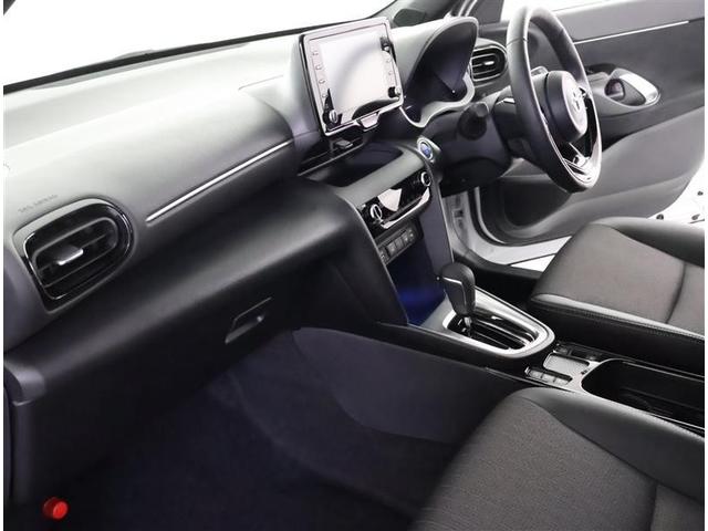 ヤリスクロス ハイブリッドＺ　フルセグ　メモリーナビ　バックカメラ　衝突被害軽減システム　ＥＴＣ　ドラレコ　ＬＥＤヘッドランプ　ワンオーナー（16枚目）