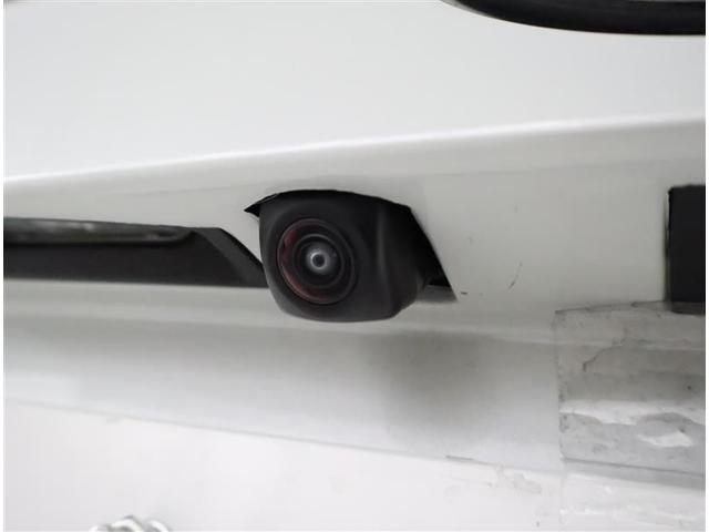 プリウスＰＨＶ Ｓ　ＧＲスポーツ　フルセグ　メモリーナビ　バックカメラ　衝突被害軽減システム　ＥＴＣ　ＬＥＤヘッドランプ　フルエアロ（8枚目）