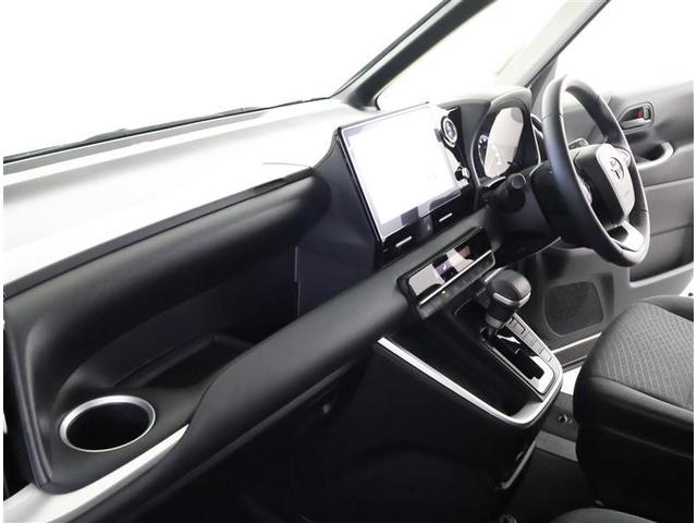 ノア Ｇ　フルセグ　メモリーナビ　ＤＶＤ再生　バックカメラ　衝突被害軽減システム　ＥＴＣ　ドラレコ　電動スライドドア　ＬＥＤヘッドランプ　ウオークスルー　乗車定員８人　３列シート　ワンオーナー（22枚目）