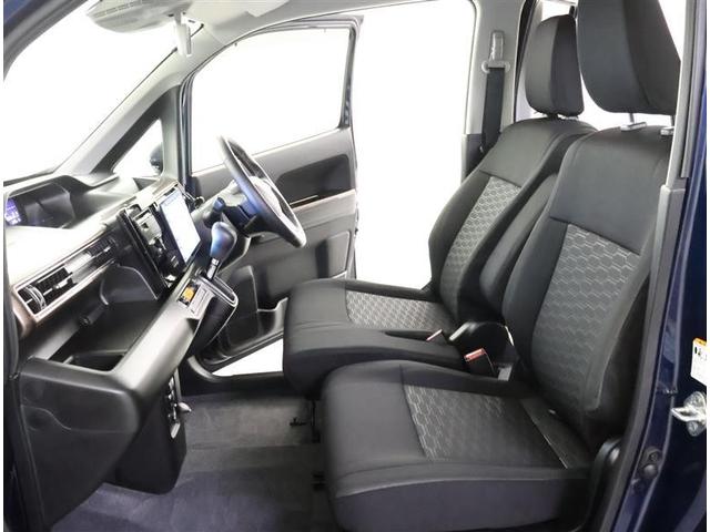 ���ʂ��̂悢��������Ƃ������E�ŁA�N�ł��^�]���₷���ł��B�^�]�̂��₷���͔��ɂ����ɂ��q����܂����