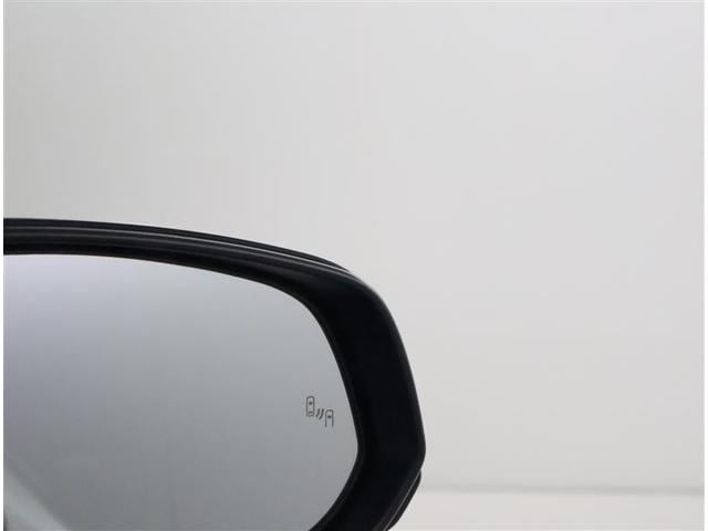 ヴォクシー Ｓ－Ｚ　フルセグ　メモリーナビ　ＤＶＤ再生　後席モニター　バックカメラ　衝突被害軽減システム　ＥＴＣ　両側電動スライド　ＬＥＤヘッドランプ　乗車定員７人　３列シート　ワンオーナー（17枚目）